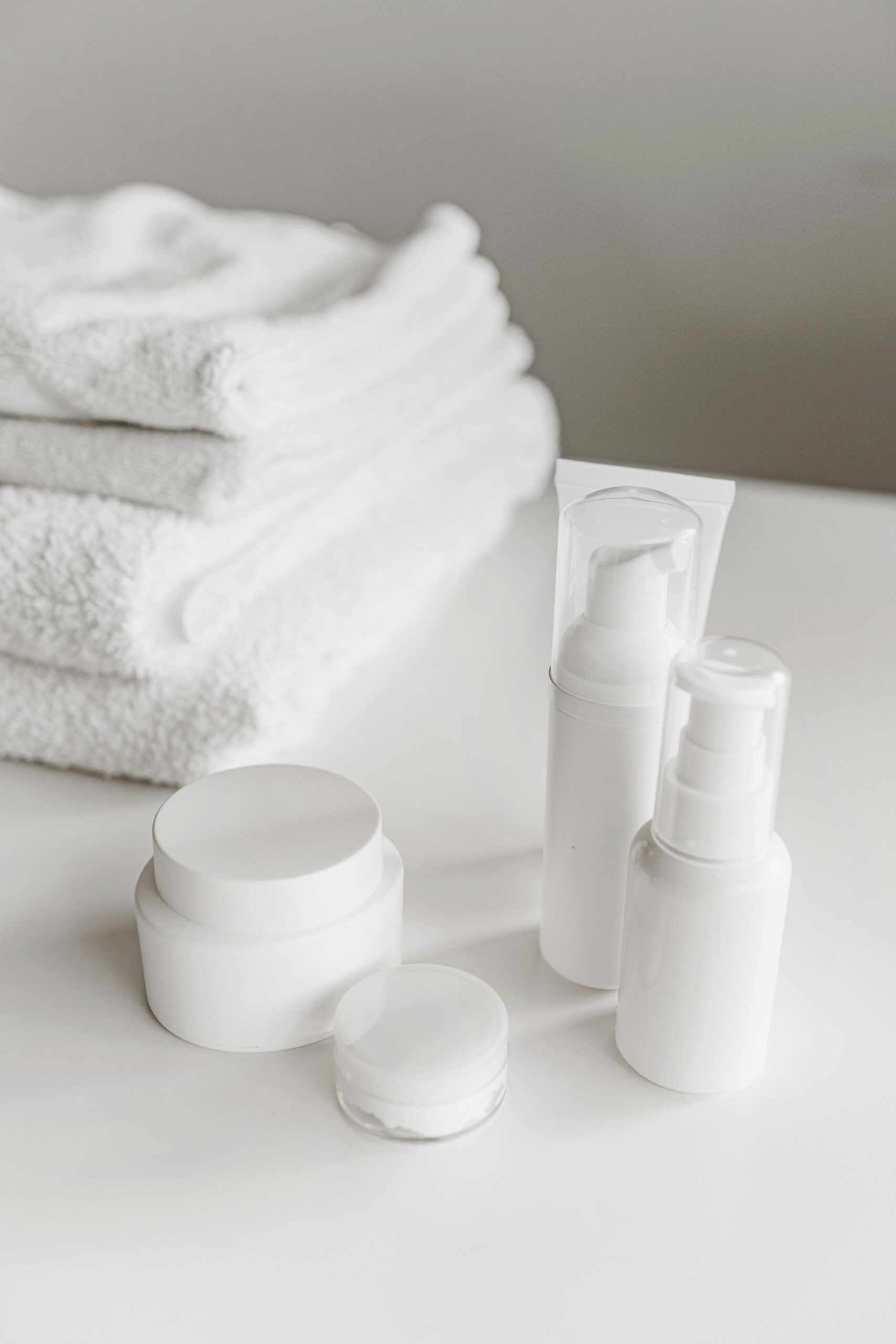 Best Skincare Routine for Acne-Prone Skin (Step-by-Step Guide)